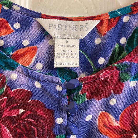 4/$20 Vintage Mervyns, top by partners - Picture 3 of 4